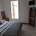 Chez Jeanfi B&B *