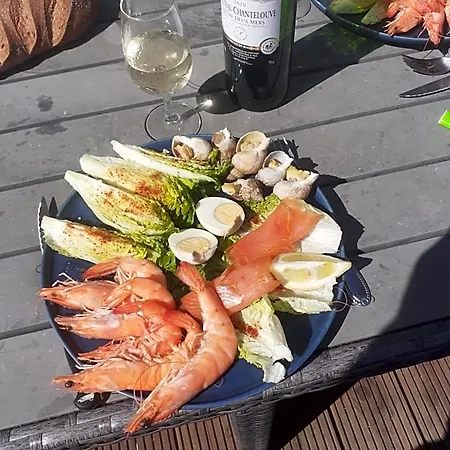 D'hôtes Du Port De Couette-café *